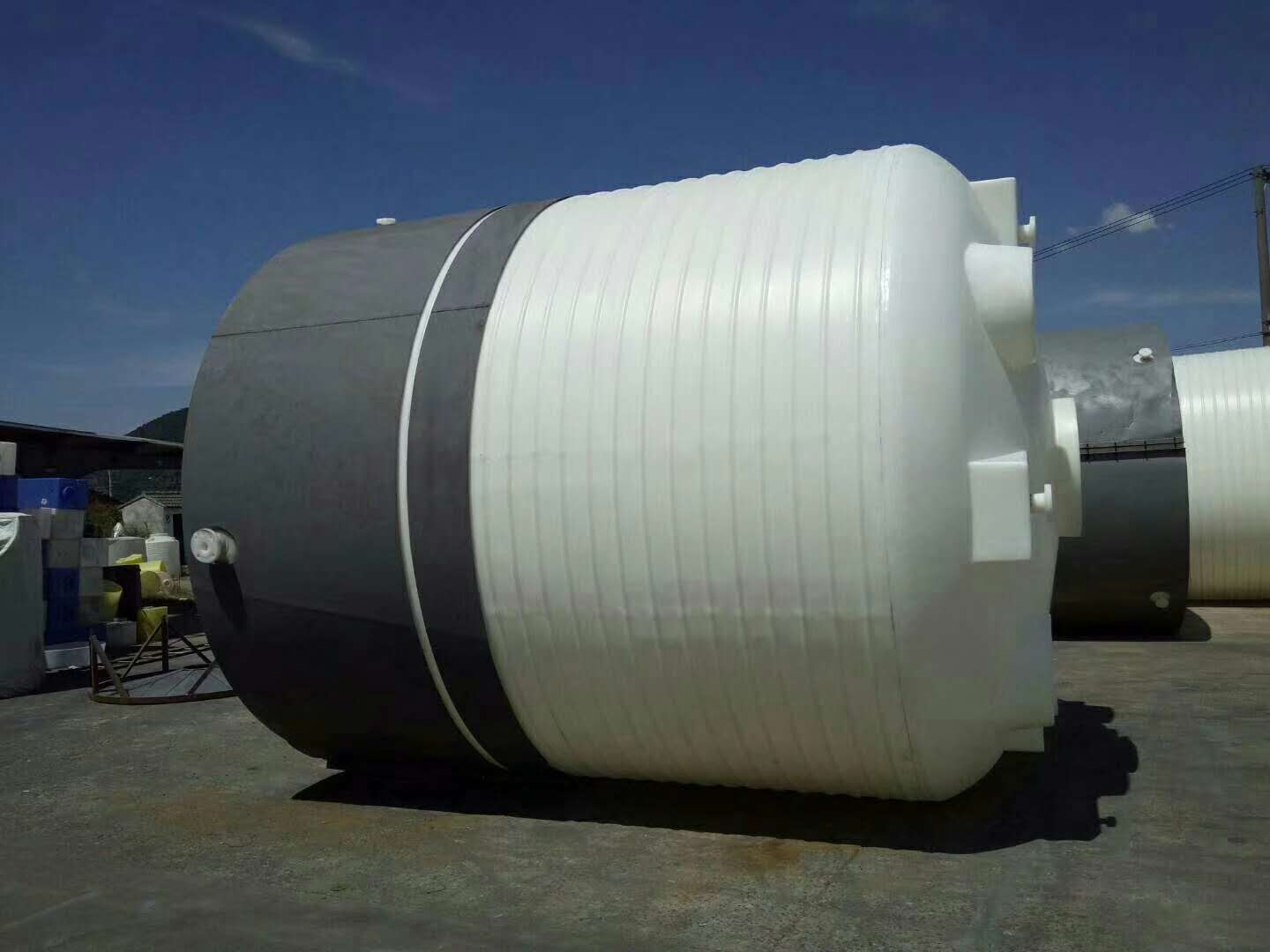 PE����ˮ��ˮͰ